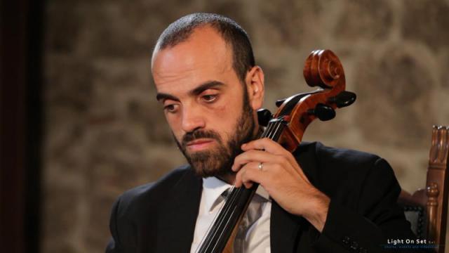 il violoncellista Donato Cedrone